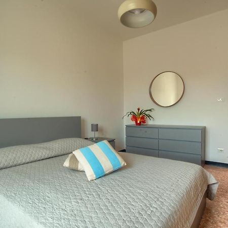 Appartamento Di Fronte Alla Pista Ciclabile Con 2 Camere Da Letto E Wifi Imperia Zewnętrze zdjęcie