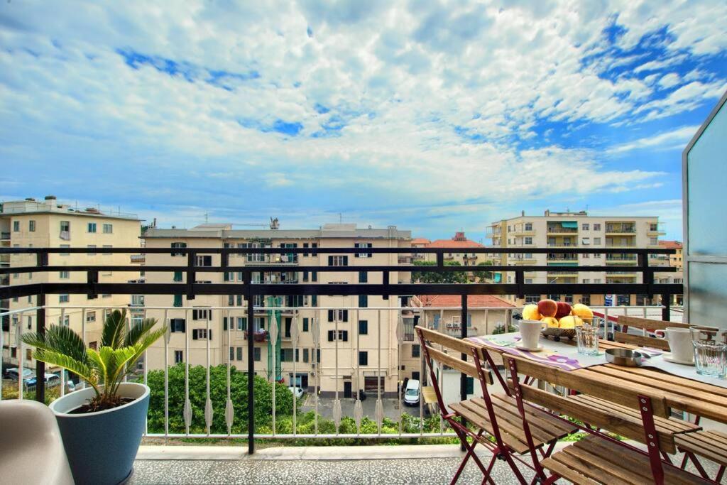 Appartamento Di Fronte Alla Pista Ciclabile Con 2 Camere Da Letto E Wifi Imperia Zewnętrze zdjęcie